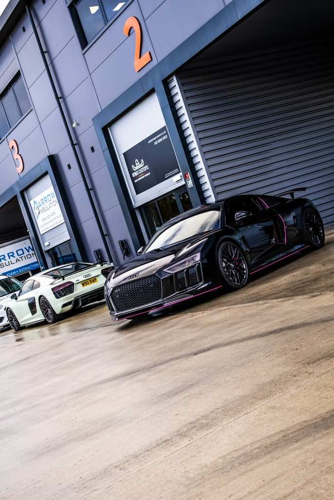 Audi R8 - Accents in Pink